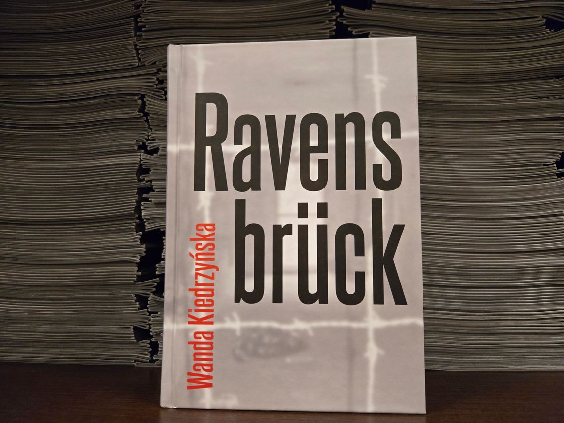 Spotkanie poświęcone książce Wandy Kiedrzyńskiej „Ravensbrück” Spotkanie poświęcone książce Wandy Kiedrzyńskiej „Ravensbrück”